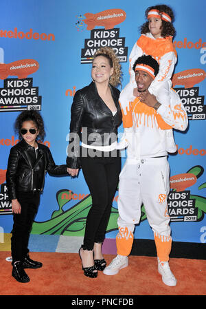 Nick Cannon, Mariah Carey , Moroccan and Monroe Cannon at the 2018 Nickelodeon Kids' Choice Awards held at The Forum in Inglewood, CA on March 24, 2018. Photo by PRPP / PictureLux   File Reference # 33562 056PRPP01  For Editorial Use Only -  All Rights Reserved Stock Photo