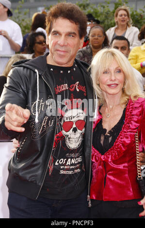 Lou Ferrigno & Wife Carla Ferrigno arriving at the Los Angeles Premiere of Michael Jackson's 'This Is It' held at the NOKIA Theatre in Los Angeles, CA. The event took place on Tuesday, October 27, 2009. Photo by: Pedro Ulayan Pacific Rim Photo Press.  / PictureLux File Reference # LouFerrigno CarlaFerrigno 102709 2PRPP   For Editorial Use Only -  All Rights Reserved Stock Photo