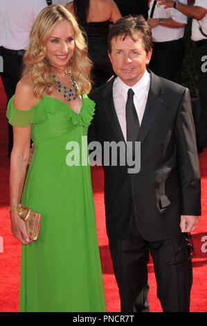 Michael J. Fox & Tracy Pollan at the 61st Annual Primetime Emmy Awards - Arrivals held at the Nokia Theater in Los Angeles, CA on Sunday, September 20, 2009. Photo by: PRPP / PictureLux  File Reference # MichaelJFox TracyPollan 92009 1PRPP  For Editorial Use Only -  All Rights Reserved Stock Photo