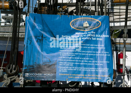 descriptive poster, S/V Denis Sullivan, Milwaukee, WI Discovery World schooner Stock Photo