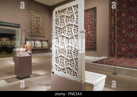 Later South Asian Galleries in the Metropolitan Museum of Art, NYC, USA Stock Photo