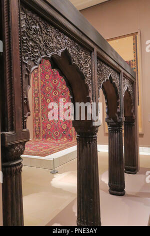 Later South Asian Galleries in the Metropolitan Museum of Art, NYC, USA Stock Photo