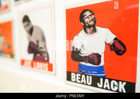 'On the Ropes' Vintage Boxing Cards from the Jefferson R. Burdidyck Collection at the Metropolitan Museum of Art, NYC, USA Stock Photo