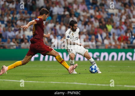 Madrid, Spain. 19th Sep, 2018. Isco (Real) Football/Soccer : UEFA Champions League Mtchday 1 Group G match between Real Madrid CF 3-0 AS Roma at the Santiago Bernabeu Stadium in Madrid, Spain . Credit: Mutsu Kawamori/AFLO/Alamy Live News Stock Photo