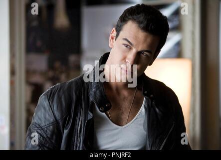 Mario Casas & Clara Lago  Mario casas, Film stills, Heaven movie