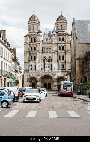 DIJON, FRANCE - AUGUST 10, 2017: Exterior of church of Saint Michel in Dijon Stock Photo