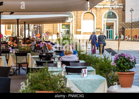 RAVENNA, ITALY - SEPTEMBER 19, 2018: tourists walking in historical center  of Ravenna Stock Photo - Alamy