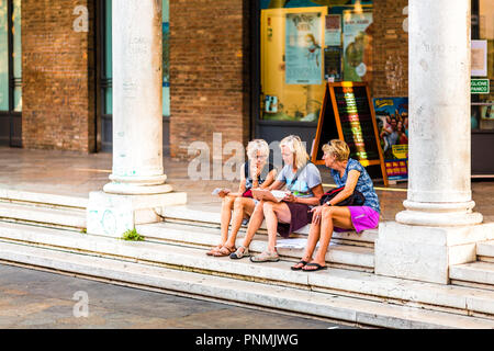 RAVENNA, ITALY - SEPTEMBER 19, 2018: tourists walking in historical center  of Ravenna Stock Photo - Alamy