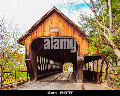 Woodstock Middle Bridge South Portal - Woodstock, VT Stock Photo