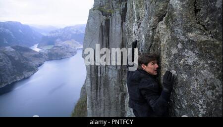 Original film title: MISSION: IMPOSSIBLE-FALLOUT. English title: MISSION: IMPOSSIBLE-FALLOUT. Year: 2018. Director: CHRISTOPHER MCQUARRIE. Stars: TOM CRUISE. Credit: PARAMOUNT PICTURES / Album Stock Photo
