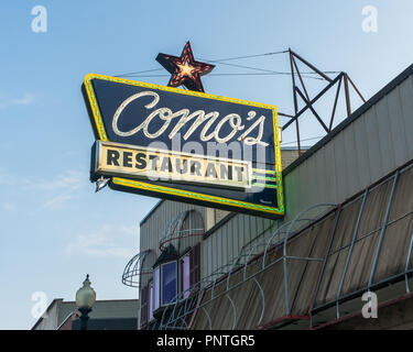 FERNDALE, MI/USA - AUGUST 18, 2018: Historic Como's Restaurant neon sign, on the Woodward Dream Cruise route. Stock Photo
