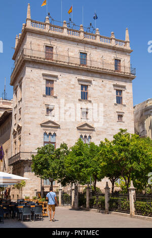 Palau de la Generalitat medieval government building seen from Plaza de la Virgen, Valencia, Valencian Community, Spain Stock Photo