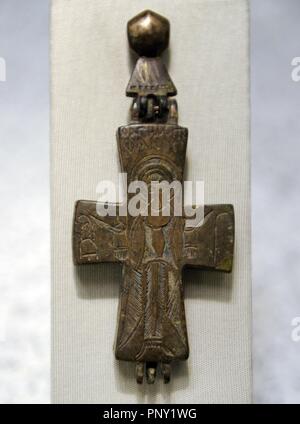 Byzantine relic cross with a depiction of St. Stephen. 9th-11th century. Bronze, engraved. Erwordben 1997. As a result of the crusades, many high-quality religious objects were brought back from the eastern Mediterranean to western Europe. They had a lasting influence on artistic developments. The German Historical Museum. Berlin. Germany. Stock Photo