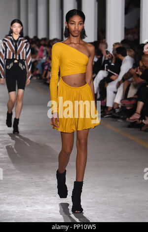 Milan, Italy. 22nd Sep, 2018. Milan Fashion Week Fashion Woman Spring Summer 2019.Roberto Cavalli Fashion Show In Photo: Credit: Independent Photo Agency/Alamy Live News Stock Photo