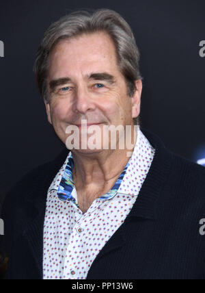 Hollywood, CA, USA. 22nd Sep, 2018. 22 September 2018 - Hollywood, California - Beau Bridges. ''Bad Times at El Royale'' Los Angeles Premiere held at the TCL Chinese Theatre. Photo Credit: Birdie Thompson/AdMedia Credit: Birdie Thompson/AdMedia/ZUMA Wire/Alamy Live News Stock Photo