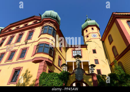 Innsbruck: castle Schloss Büchsenhausen, Region Innsbruck, Tirol, Tyrol, Austria Stock Photo