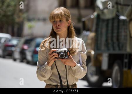 Original film title: BEIRUT. English title: BEIRUT. Year: 2018. Director: BRAD ANDERSON. Stars: ROSAMUND PIKE. Credit: RADAR PICTURES / Album Stock Photo