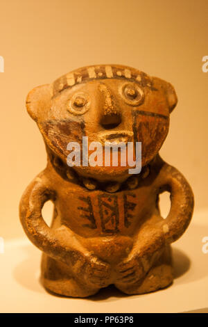 Golden pre-Columbian Inca mask, replica, sheet brass with semi-precious ...