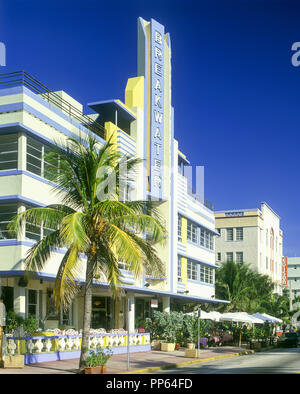1993 HISTORICALBREAKWATER HOTEL (©ANTON SKISLEWICZ 1939)  OCEAN DRIVE SOUTH BEACH MIAMI BEACH FLORIDA USA Stock Photo