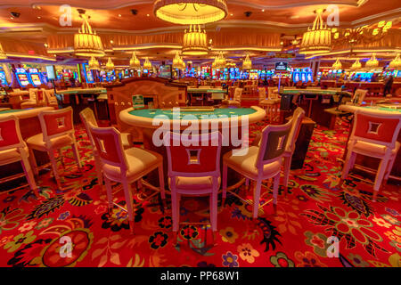 5 dollar blackjack table on the strip