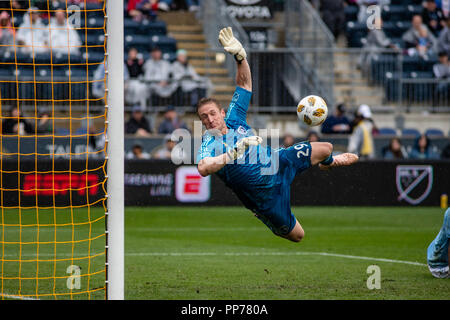 Chester, PA, USA. 23rd Sept, 2018. Sporting goalkeeper Tim Melia (29) makes a save in the second half against Philadelphia Union. © Ben Nichols/Alamy Live News Stock Photo