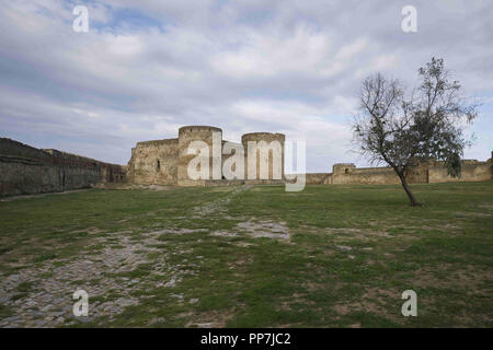 September 9, 2018 - Belgorod-Dnestrovskiy, Odessa Ob, Ukraine, Europe - Unassailable defensive walls and towerh of Fortress Akkerman Credit: Andrey Nekrasov/ZUMA Wire/Alamy Live News Stock Photo