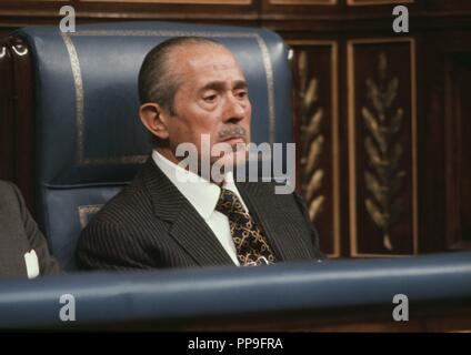 CARLOS ARIAS NAVARRO. POLITICO ESPAÑOL. MADRID 1908-1989. FOTO AÑO 1973 EN SU ESCAÑO DEL CONGRESO DE LOS DIPUTADOS COMO PRESIDENTE DEL GOBIERNO. Stock Photo