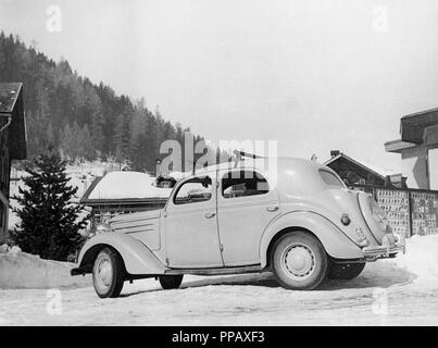 1947 Ford V8 Pilot Stock Photo