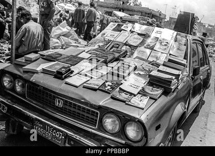 Selling books. Palestinian Refugee Camps of Sabra and Shatila, Beirut, Lebanon 1998. Stock Photo