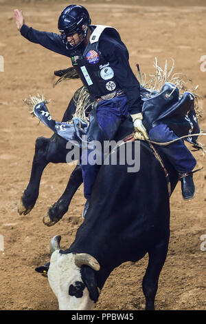 September 23, 2018 - Fairfax, Virginia, U.S - LUCIANO DE CASTRO rides a bull named Baby Boy during the second night of competition held at EagleBank Arena in Fairfax, Virginia. (Credit Image: © Amy Sanderson/ZUMA Wire) Stock Photo