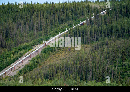 Aerial view of the Trans Alaska Pipeline (TAPS) from Copper River Alaska Stock Photo