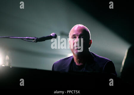 Billy Joel performs in concert  at the American Airlines Arena in Miami on February 12, 2007. Stock Photo