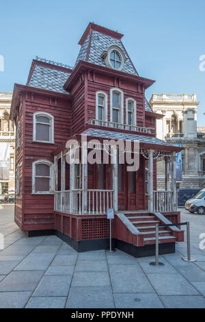 September 2018. Transitional Object (PsychoBarn) by Cornelia Parker RA installed in the courtyard of the Royal Academy of Arts, London UK Stock Photo