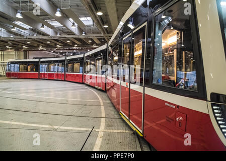 Wien, Praesentation der neuen Strassenbahn Bombardier Flexity - Vienna, Bombardier Flexity Tramway Presentation Stock Photo