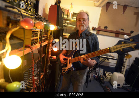 Rickenbacker Bass Guitar Stock Photo - Alamy