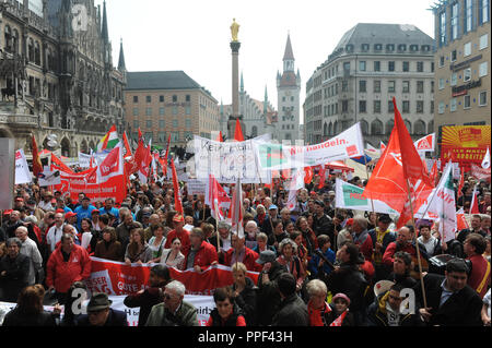 Participants at the central May Day Rally of the DGB on the Marienplatz in Munich. Stock Photo
