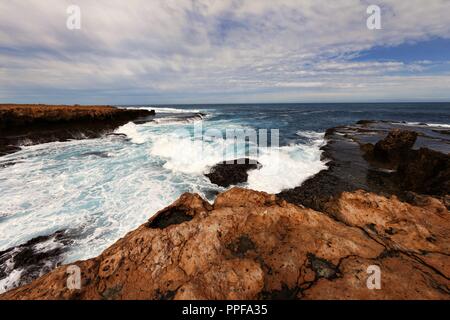 Rugged Australian Coastline, Quobba, The Gascoyne, Western Australia | usage worldwide Stock Photo