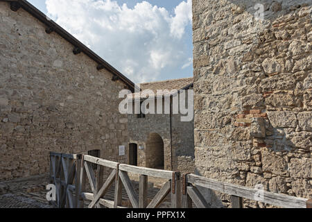 Italy Marche Civitella del Tronto fortress city views of the fort 31 Stock Photo