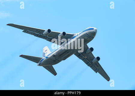 Cairns Airport, Australia. 26th September, 2018. An Ukrainian Volga-Dnepr Antonov An-124-100 departed Cairns airport, Queensland, Australia, on 26th September at noon. It is a long range heavy transport aircraft. Credit: Genevieve Vallee/Alamy Live News Stock Photo