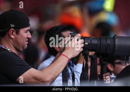 Barak fotografo de Mexicali, durante el partido de beisbol de la Serie del Caribe entre Republica Dominicana vs Puerto Rico en el Nuevo Estadio de los Stock Photo