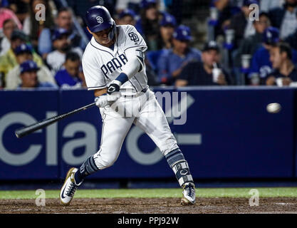 Christian Villanueva, durante el partido de beisbol de los Dodgers de Los Angeles contra Padres de San Diego, durante el primer juego de la serie las  Stock Photo