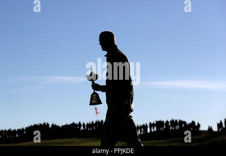 Team USA captain Jim Furyk with the Ryder Cup during the Team USA photocall on preview day three of the Ryder Cup at Le Golf National, Saint-Quentin-en-Yvelines, Paris. PRESS ASSOCIATION Photo. Picture date: Wednesday September 26, 2018. See PA story GOLF Ryder. Photo credit should read: David Davies/PA Wire.