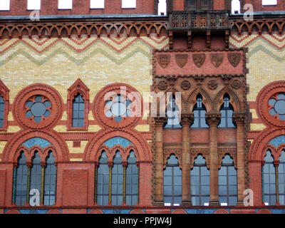 Detail of the amazing exterior of the Templeton Business Centre, on Glasgow Green. This huge building was based on a design from the Doge's Palace in Venice. Stock Photo