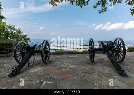 Civil War Cannons At Scenic Overlook Stock Photo