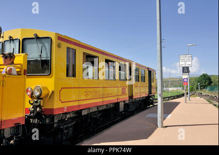 The little yellow train of the Pyrenees waiting for the departure in Font Romeu station Stock Photo