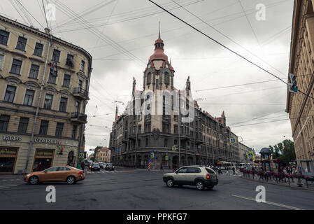 ST PETERSBURG, RUSSIA - 04 JUNE, 2018: Horizontal picture of the buildings and streets of St Petersburg, Russia Stock Photo