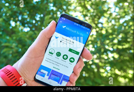 MONTREAL, CANADA - August 28, 2018: Microsoft To-Do android app on Samsung s8 screen. Stock Photo