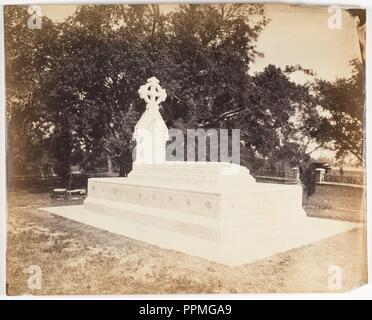 [Tomb of Lady Charlotte Canning, Barrackpur ]. Artist: Unknown. Dimensions: Image: 25 x 31.2 cm (9 13/16 x 12 5/16 in.). Date: 1858-61. Museum: Metropolitan Museum of Art, New York, USA. Stock Photo