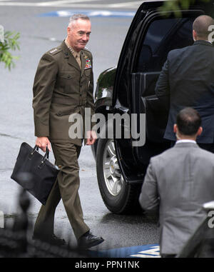 United States Marine Corps General General Joseph F. Dunford, Jr., Chairman of the Joint Chiefs of Staff, departs a meeting at the White House in Washington, DC that included US Deputy Attorney General Rod Rosenstein on Monday, September 24, 2018. Credit: Ron Sachs/CNP (RESTRICTION: NO New York or New Jersey Newspapers or newspapers within a 75 mile radius of New York City) | usage worldwide Stock Photo