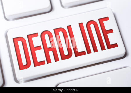Macro Of The Word Deadline On A Keyboard Button Stock Photo